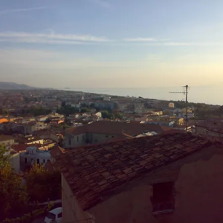 Nonna Ida Bed & Breakfast 3*